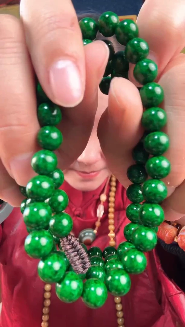 无非金属藏地绿古串