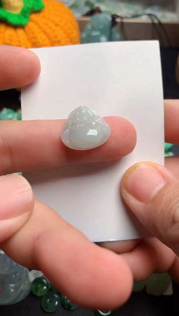 翡翠未镶嵌颈饰3