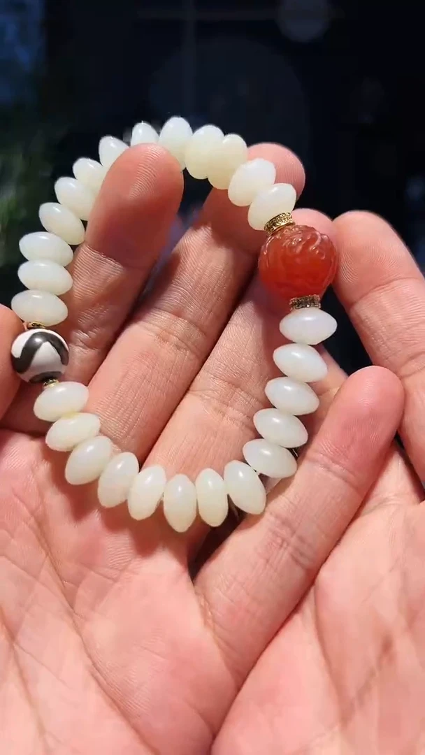 【闪购商品】和田玉手串未镶嵌11左右精配