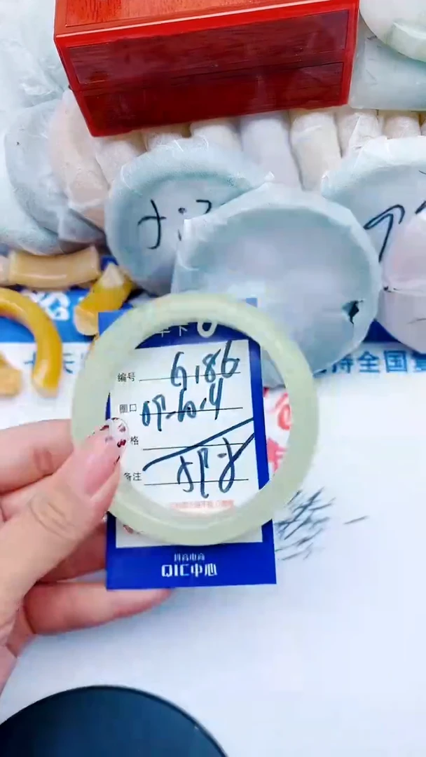 未镶嵌手镯石英质玉G186+59-60