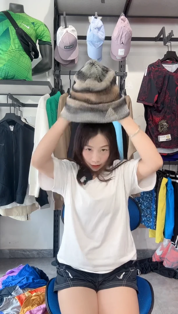 1133编码 瑕疵款直播间过款为准 尺码帽子棕