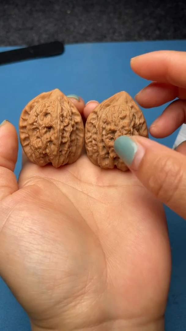 文玩核桃把件a20赤龙鸡心36尺