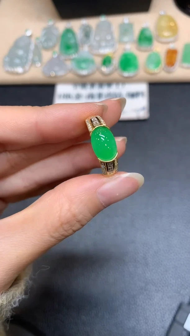 【闪购商品】翡翠戒指18K金镶嵌【无服务费