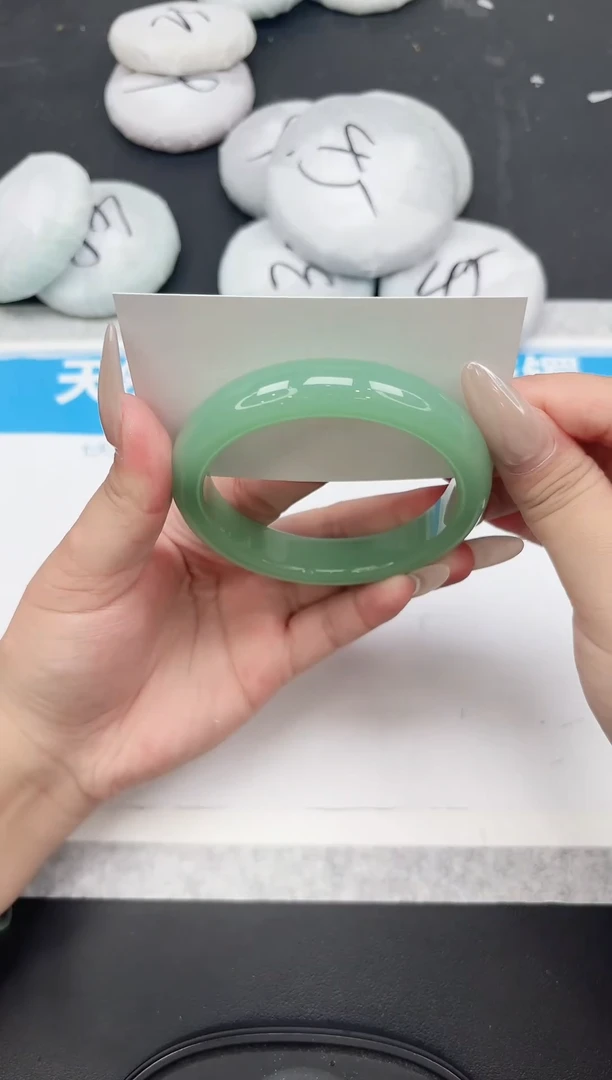 女款工艺手镯350-58.8