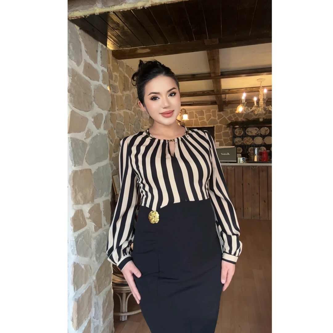 8171【古丽米热】新款时尚气质款条纹拼接假两件女装连衣裙