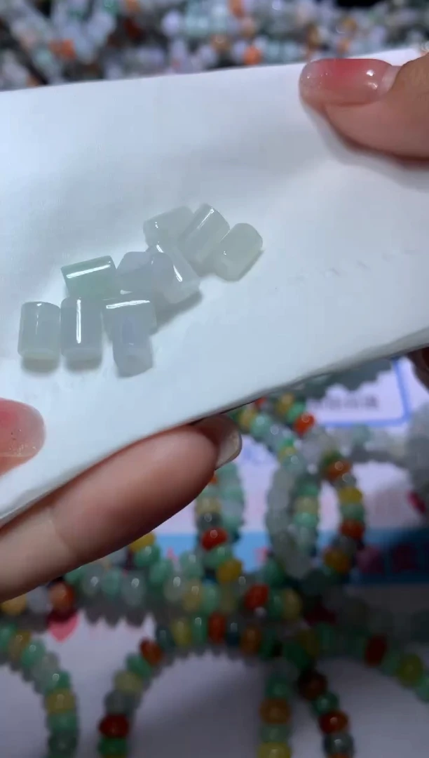 翡翠挂件未镶嵌CXX011975