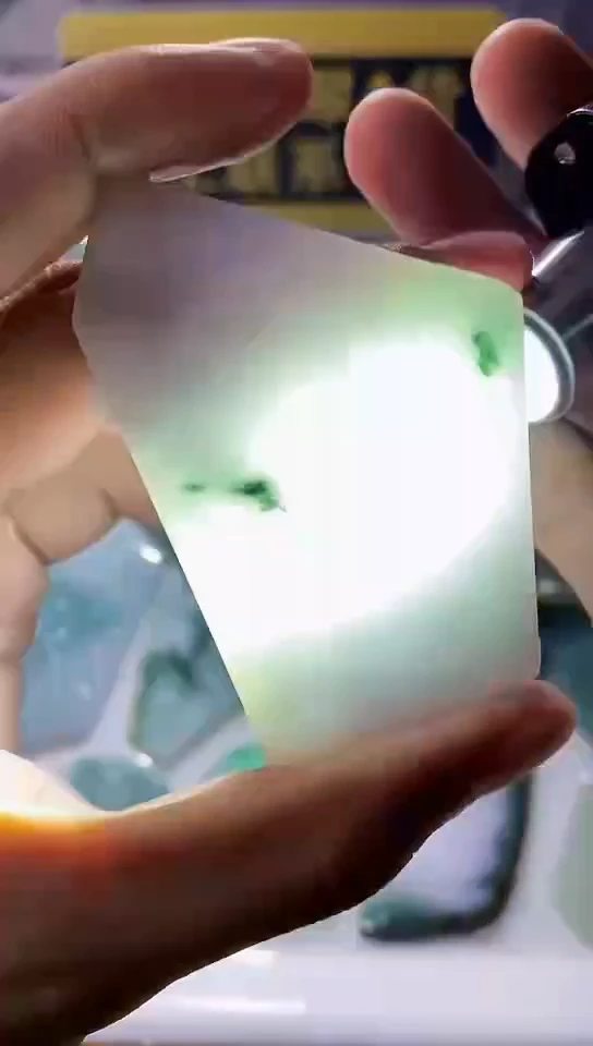 翡翠未镶嵌颈饰翡翠772