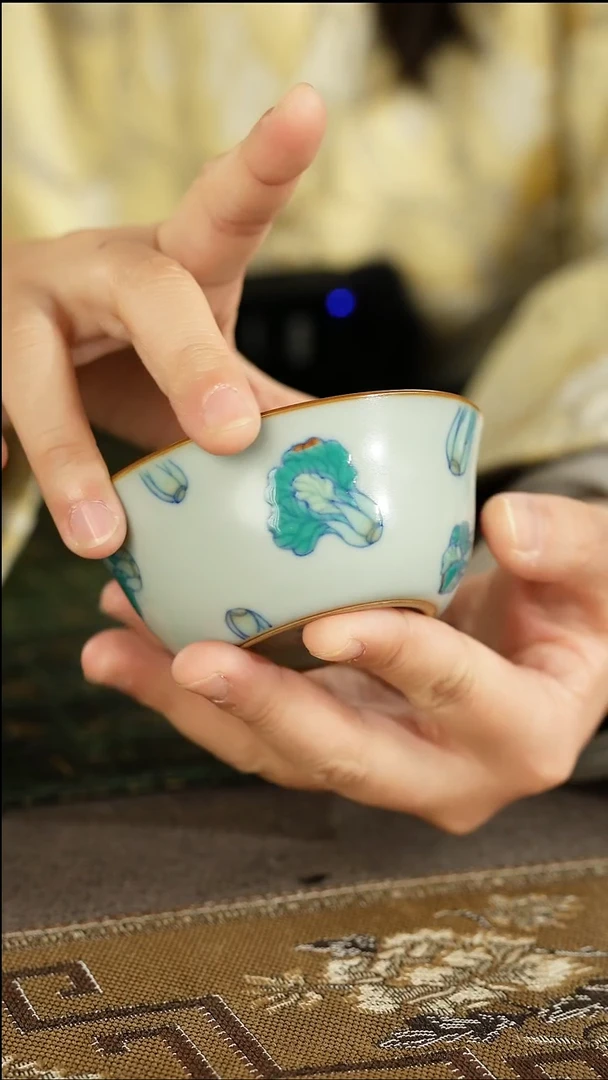 善窑厂汝窑斗彩百财鸡缸杯