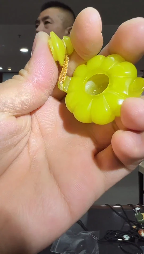 未镶嵌蛇纹石玉手串多样性发货其中发一