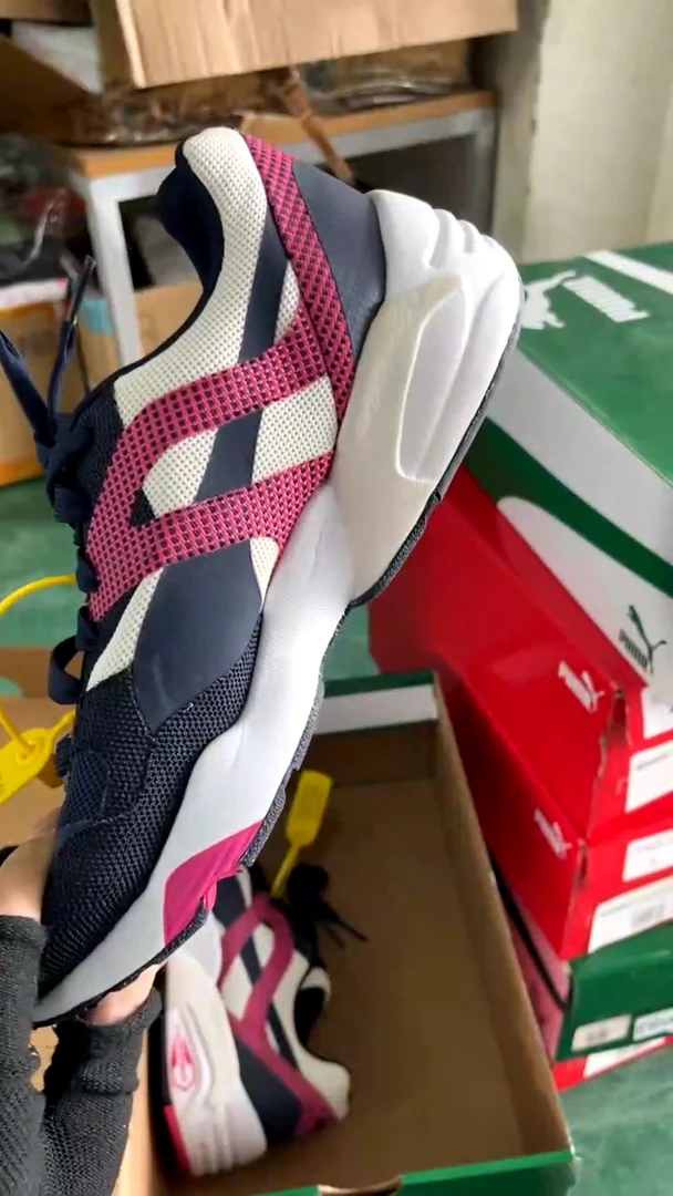 彪马时尚运动休闲鞋35.5M  ZZ67