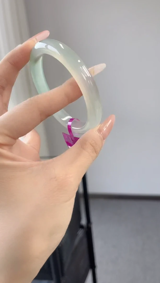 【闪购商品】玛瑙/玉髓手镯未镶嵌59-60圈