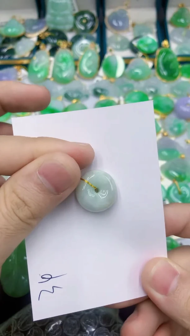 翡翠未镶嵌颈饰11111111