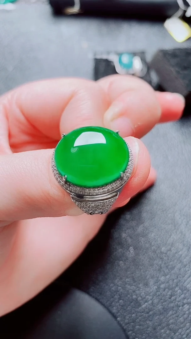 银S925镶嵌戒指翡翠111