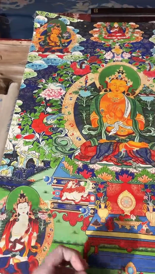 卷轴画龙妹的唐卡tk16