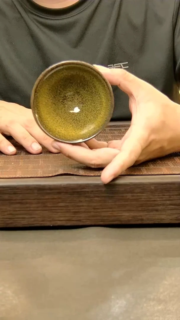 茶盏424.。。。。。。。