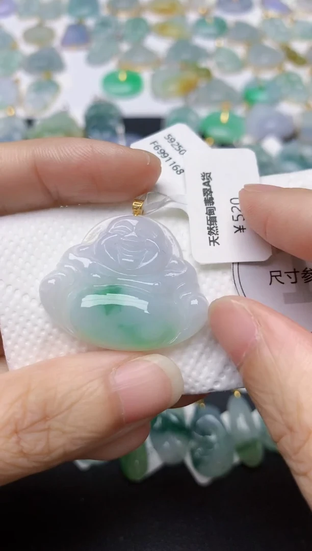 翡翠18K金镶嵌颈饰天然缅甸A货翡翠