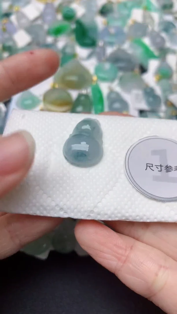 颈饰未镶嵌翡翠天然缅甸A货翡翠