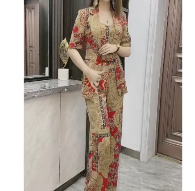 2025夏季时尚潮流百搭精品女装夏RIE2