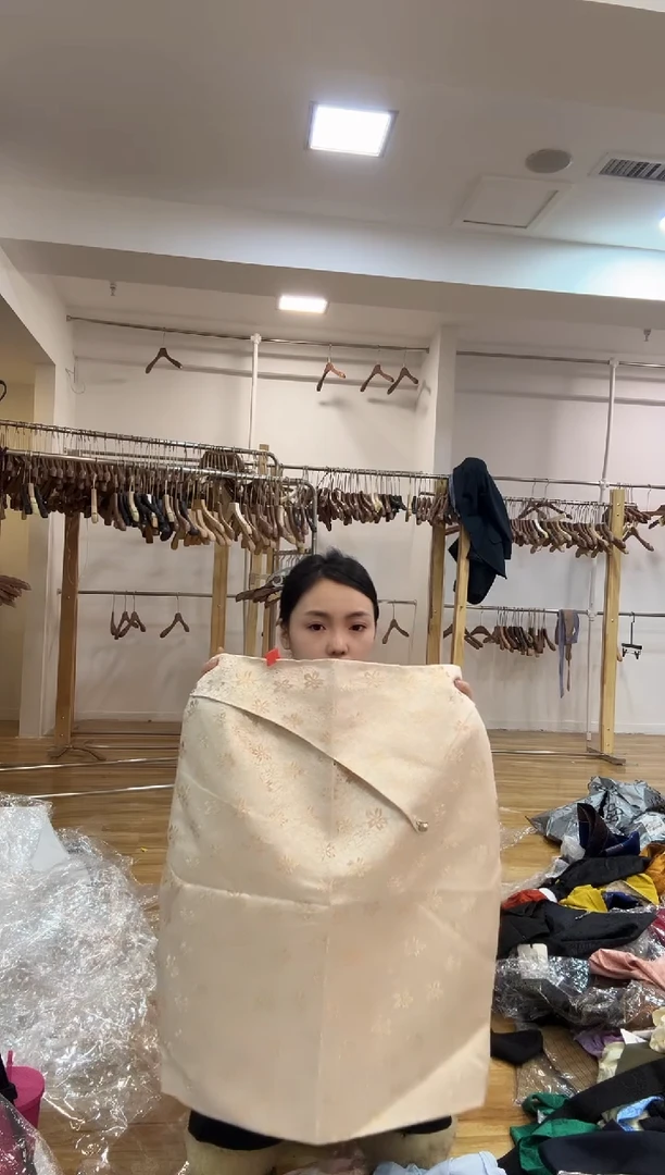 半裙  M 105斤以里