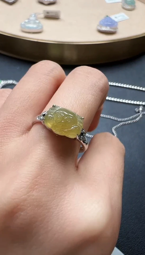 18K金镶嵌戒指翡翠KXHM1003-094