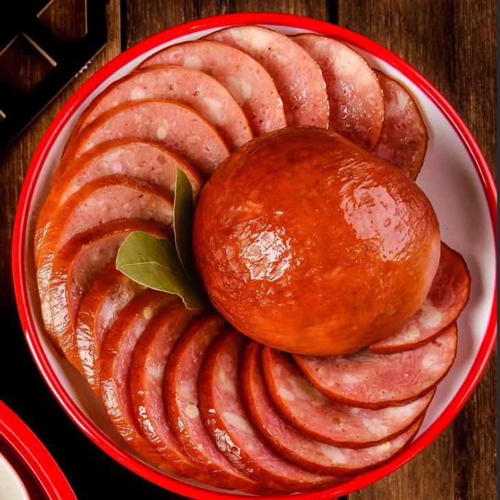 手工灌制肉肚肠   香味十足解馋零食