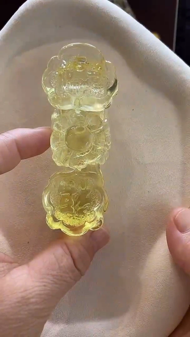 琥珀颈饰未镶嵌吊坠