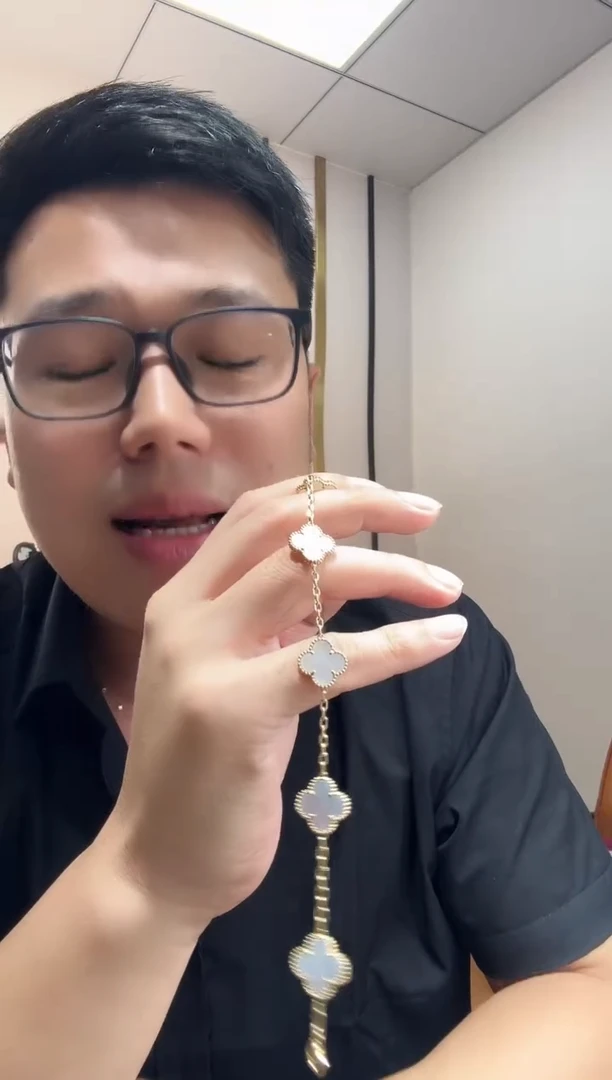 手链贝壳（贝母）18K金镶嵌白色k黄，五花手链GHJ24版
