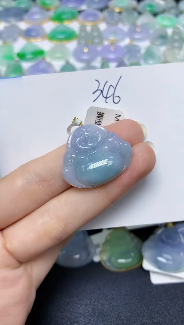 翡翠18K金镶嵌颈饰天然缅甸翡翠A货