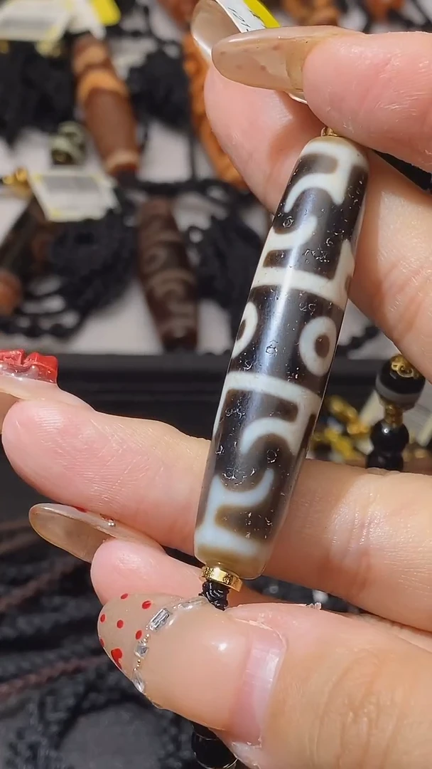 【闪购商品】玛瑙/玉髓颈饰未镶嵌Q31068莲师三眼项链