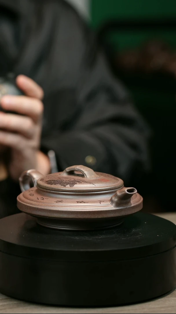 茶壶紫砂天****萌H2202李小琴段泥柴烧虚扁