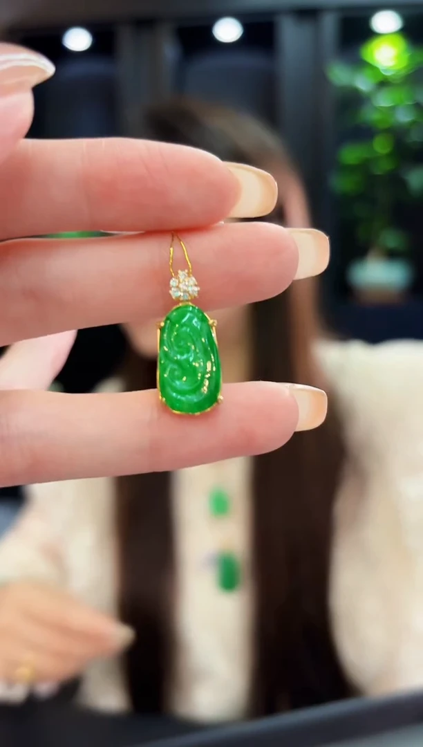 吊坠(不含链)未镶嵌翡翠 缅料A货/支持复检/一件