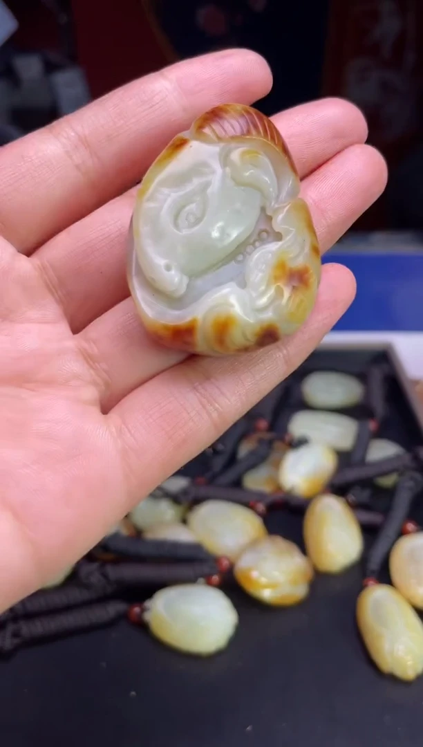 颈饰未镶嵌和田玉123
