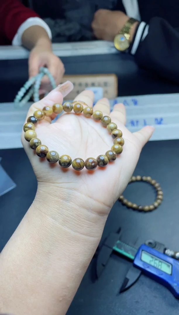 【闪购商品】定制琥珀未镶嵌多样性琥珀珠串