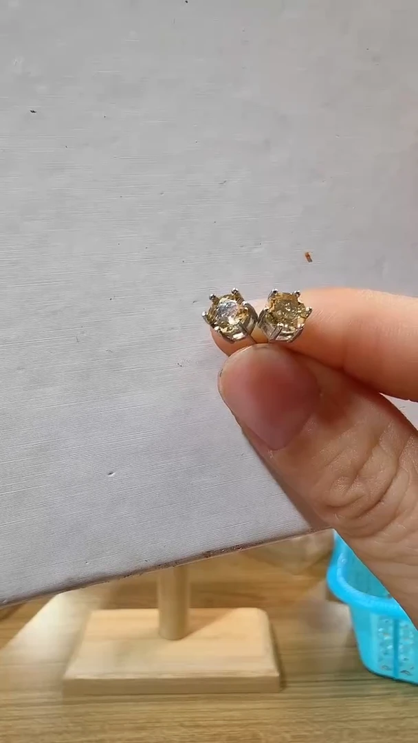 未镶嵌耳钉水晶优0576