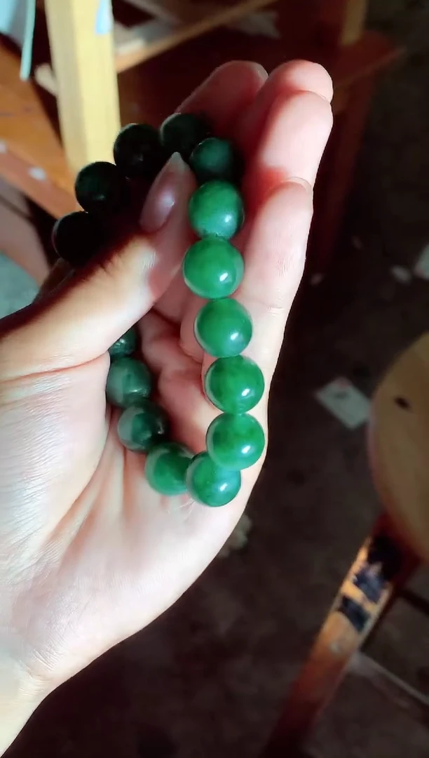 定制翡翠未镶嵌翡翠毛货定制