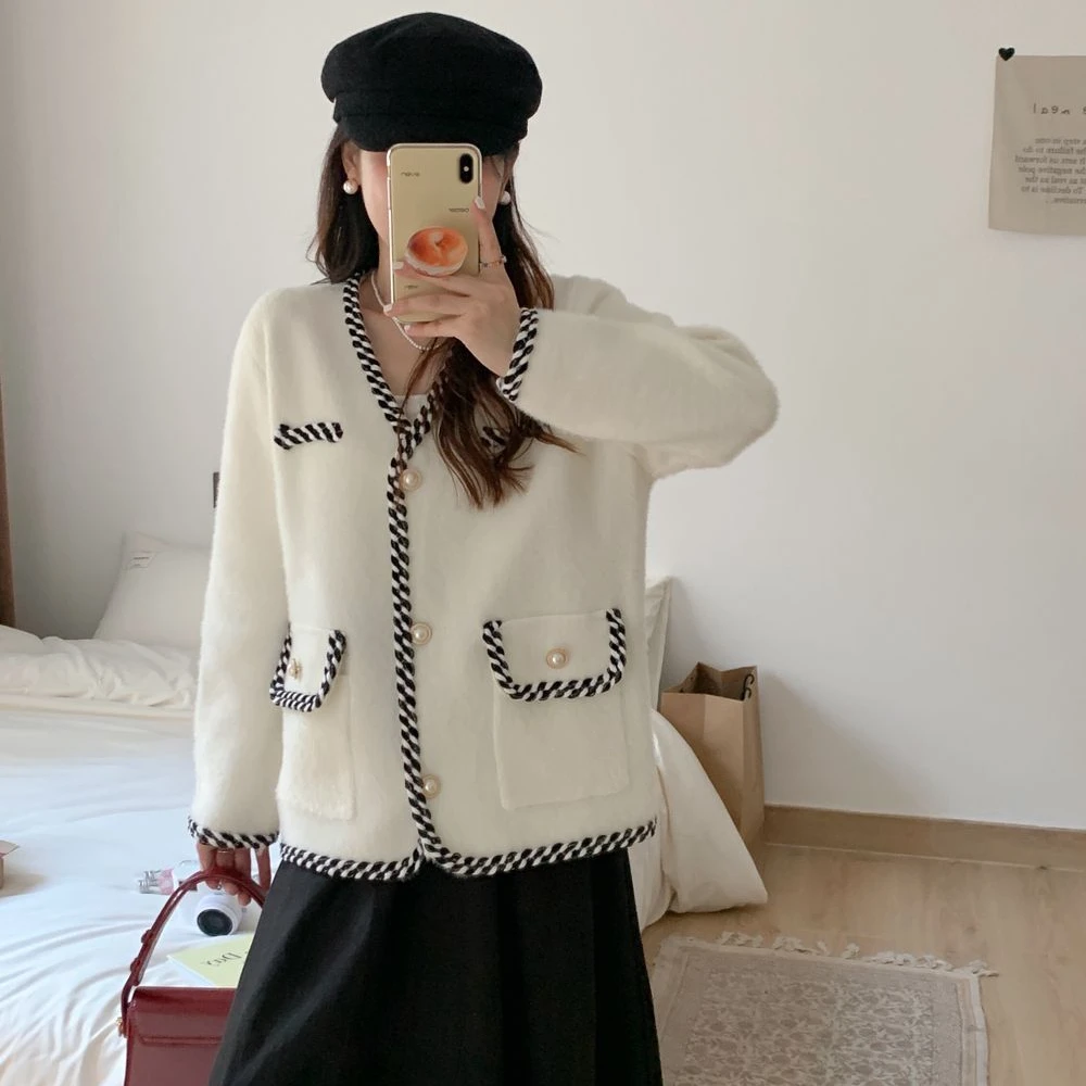 秋冬款纯色休闲气质百搭时尚v领减龄慵懒小香风开衫宽松长袖