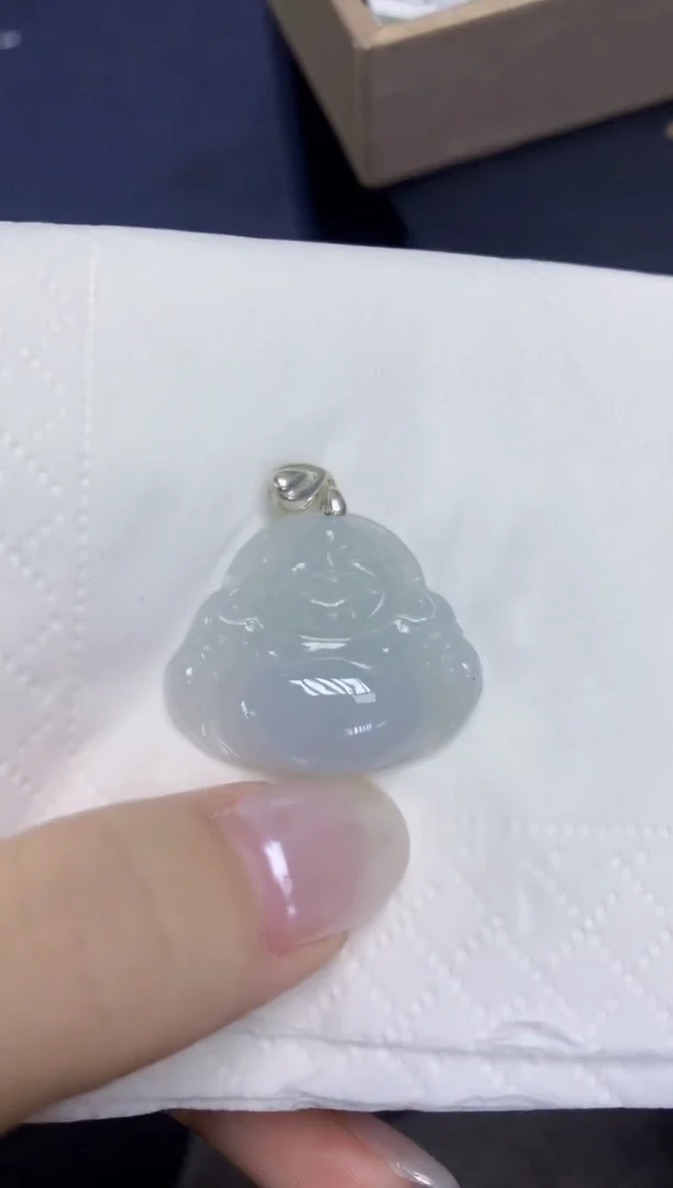 翡翠未镶嵌颈饰天然缅甸翡翠A货