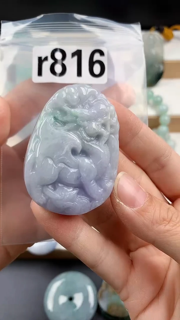 颈饰未镶嵌翡翠天然翡翠吊坠挂件