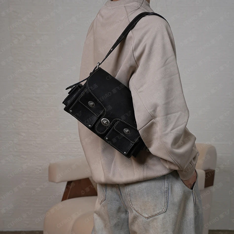 【塞飞洛】植鞣牛皮大容量时尚复古机车包休闲单肩斜跨包 882