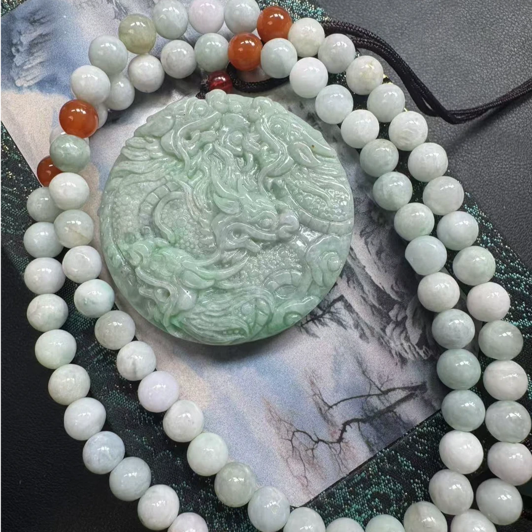 天然A货翡翠龙牌吊坠（多样性发其一）