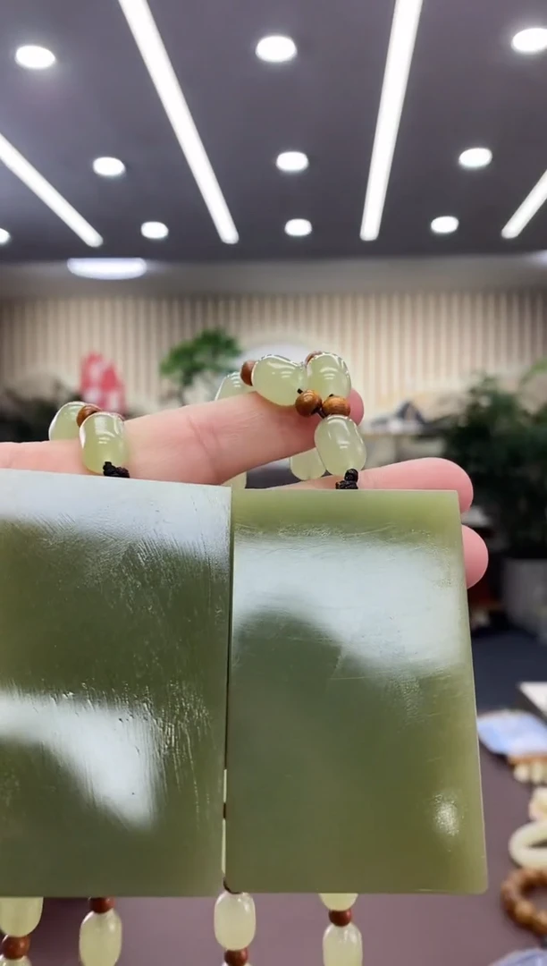 精品析木绿吊坠项链