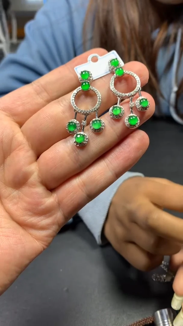 【闪购商品】翡翠耳饰未镶嵌0179398874/多样性发一