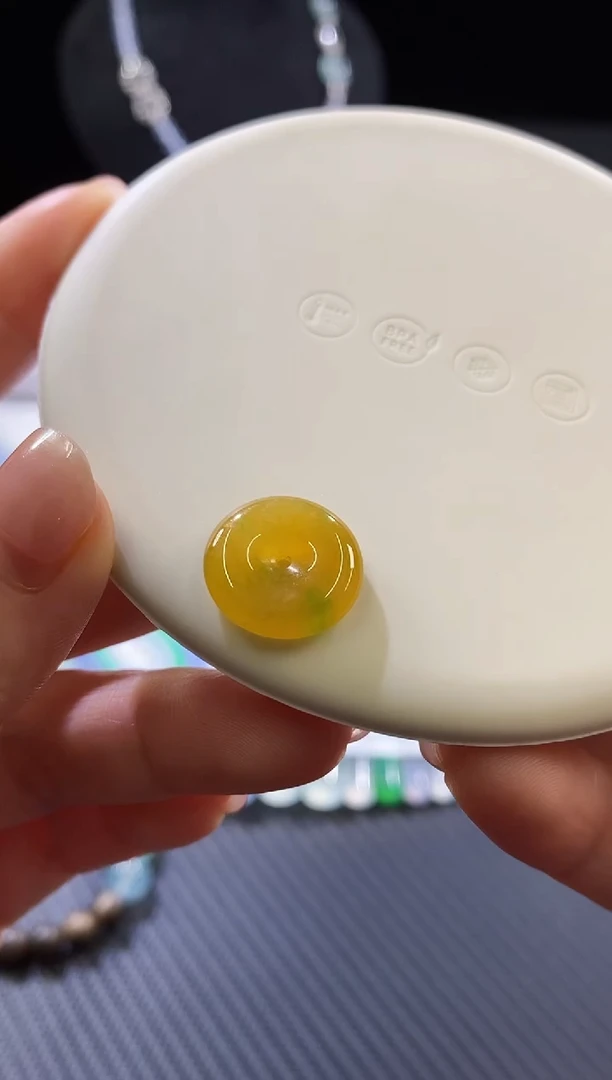 未镶嵌挂件翡翠平安扣