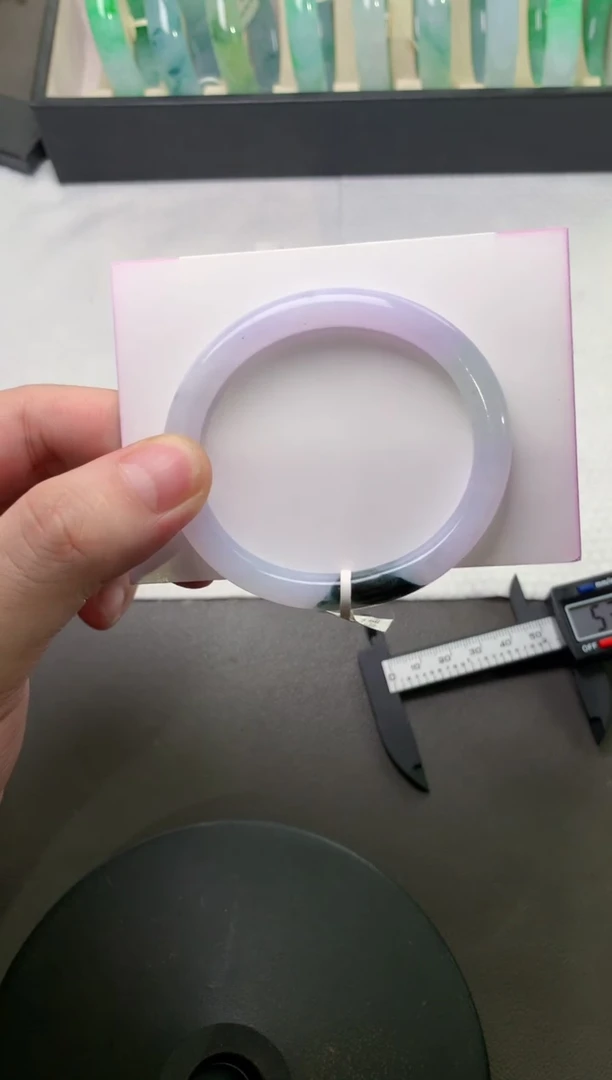 未镶嵌手镯（贵妃镯）翡翠53.7*7.9*7.1