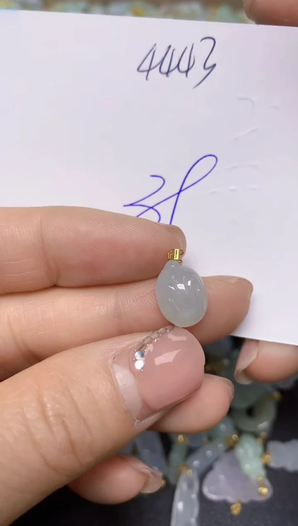 【闪购商品】翡翠挂件18K金镶嵌 天然翡翠A货