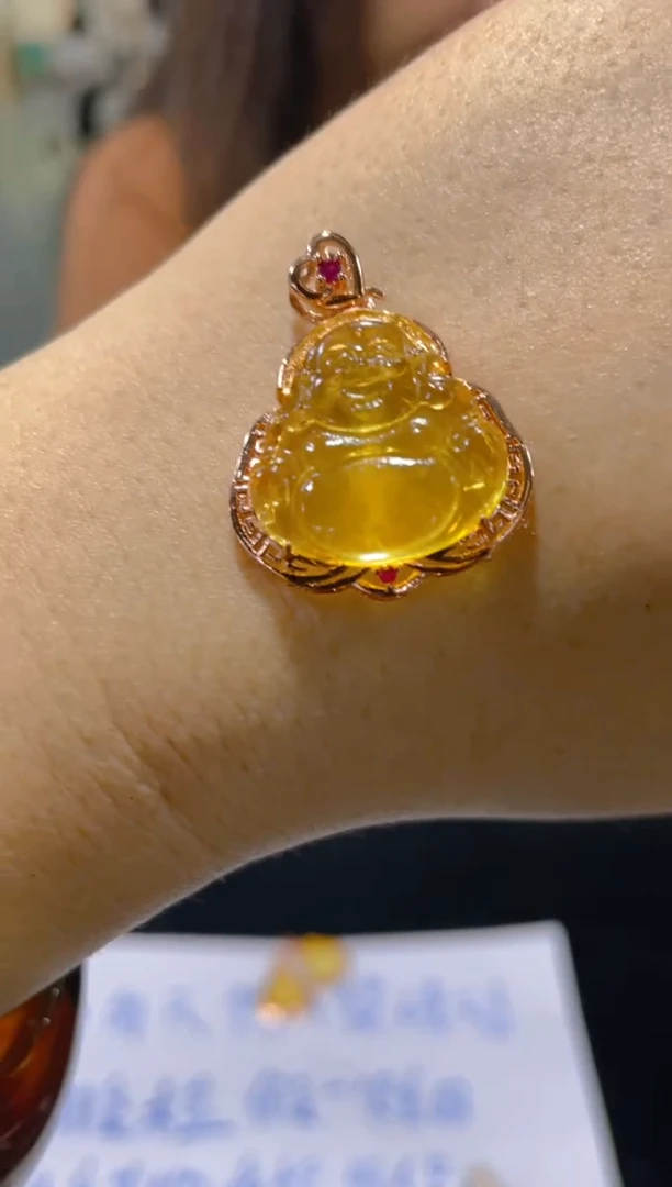 未镶嵌颈饰金珀天然A货琥珀蜜蜡（多样性发货拍一件发件）