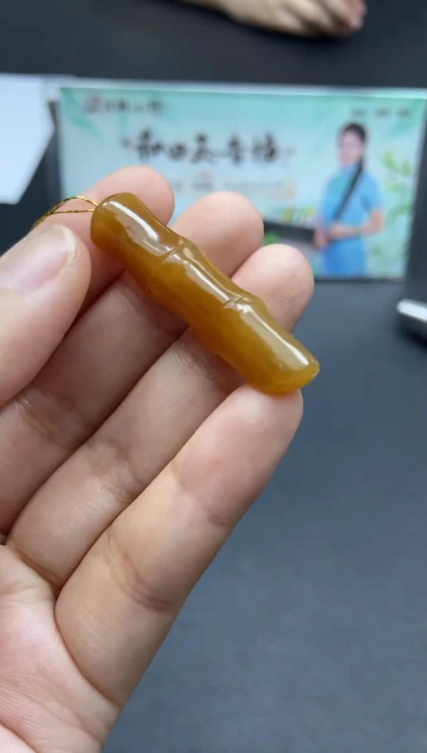 颈饰未镶嵌和田玉天然和田玉26