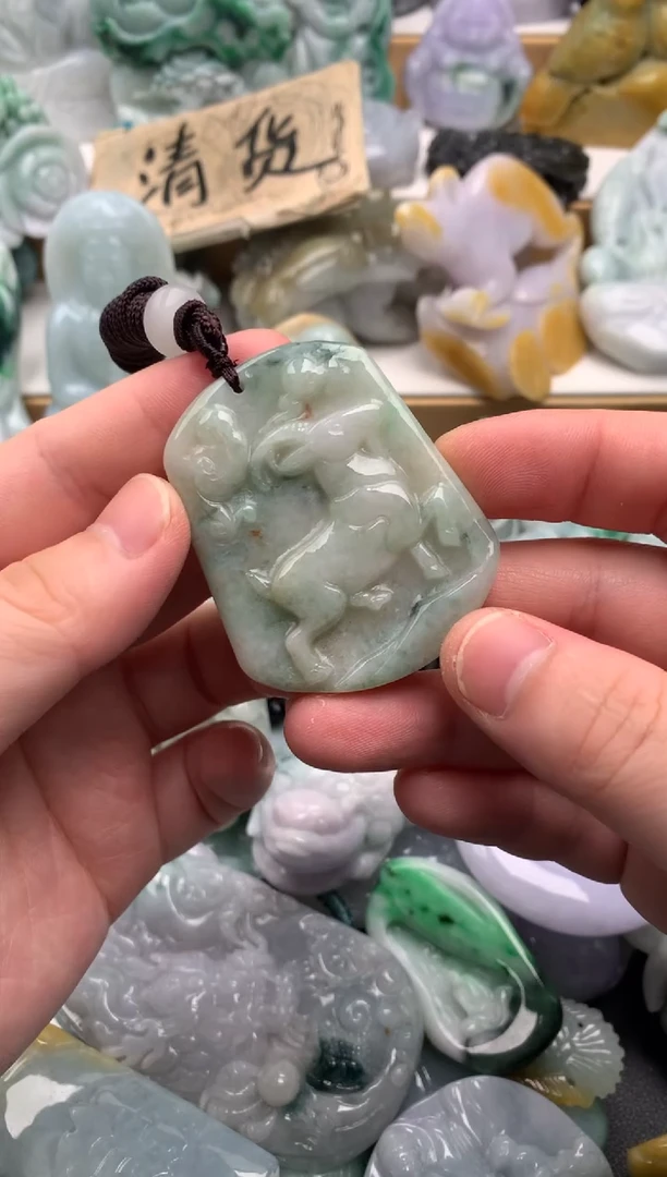 吊坠(不含链)未镶嵌翡翠1