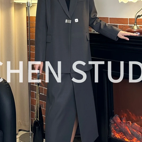 气质早春时尚百搭西装套装气质显瘦轻奢网红设计师上衣半身裙