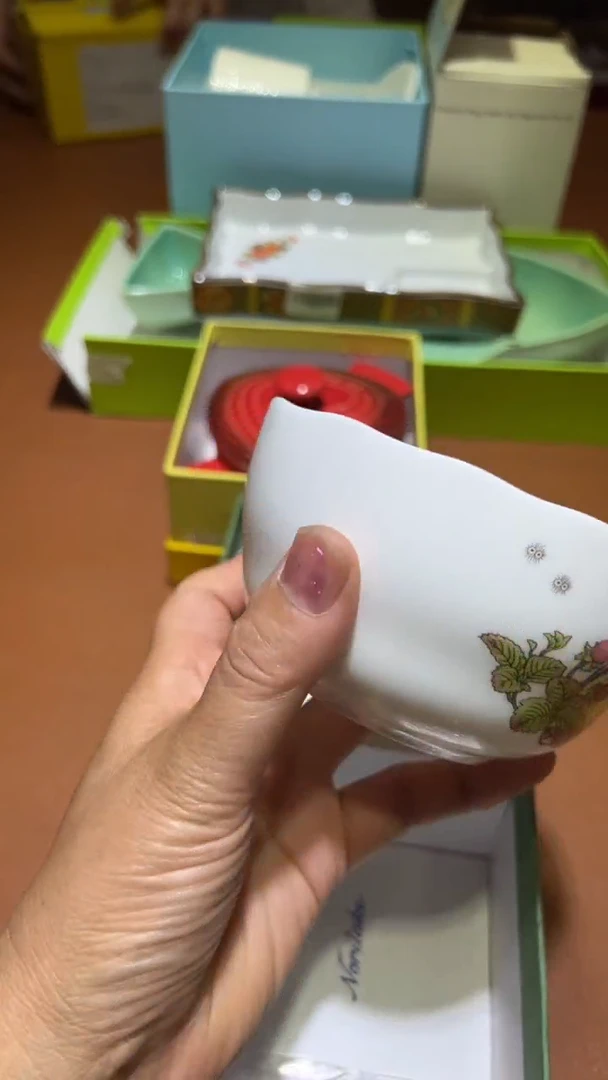 瓷片碗碟好物一件不留@@1